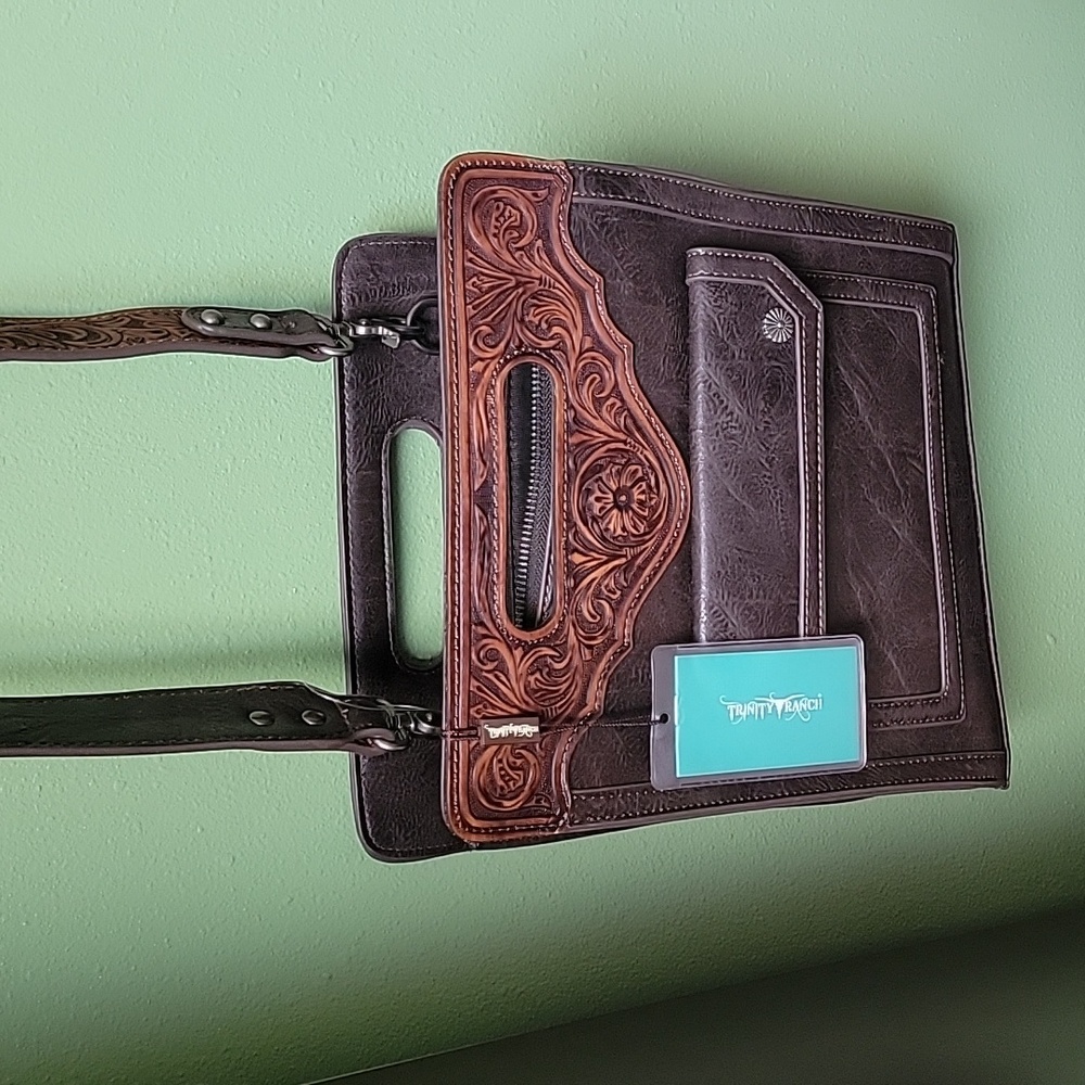Trinity Ranch Brown tooled purse conceal and carry